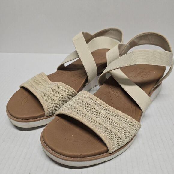 BOBS Arch Fit Beach Kiss Beyond Glam Cream Sandals size 9 Skechers - Picture 1 of 8